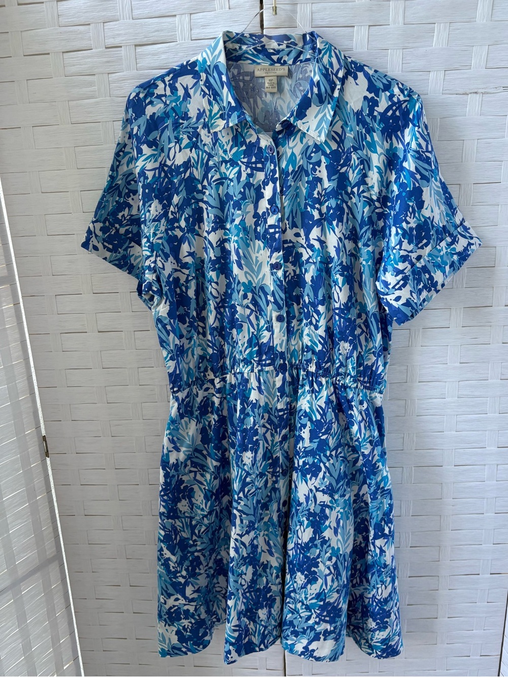 Appleseed's Size 16P Blue White Floral Button-Front Cotton Dress Pockets Classic